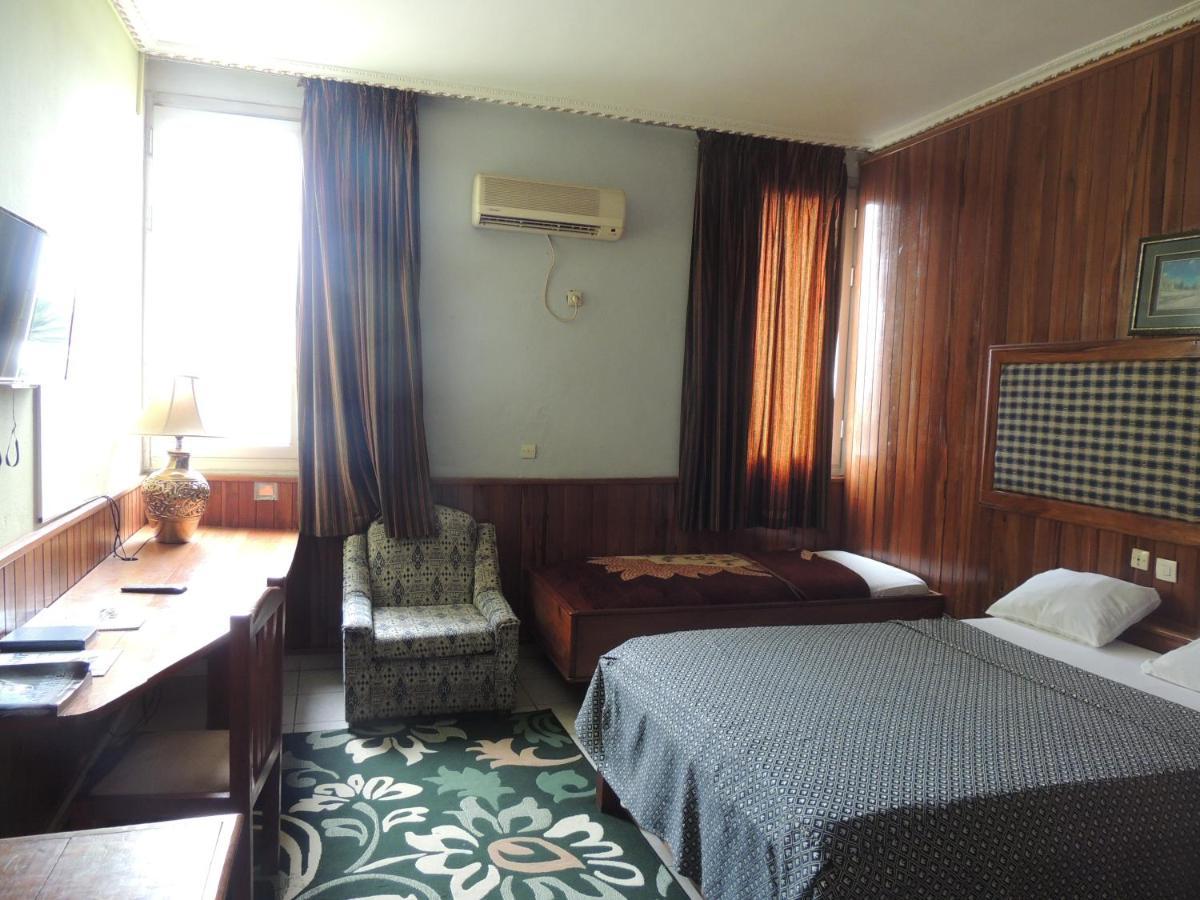 Hotel Saffana Douala Buitenkant foto