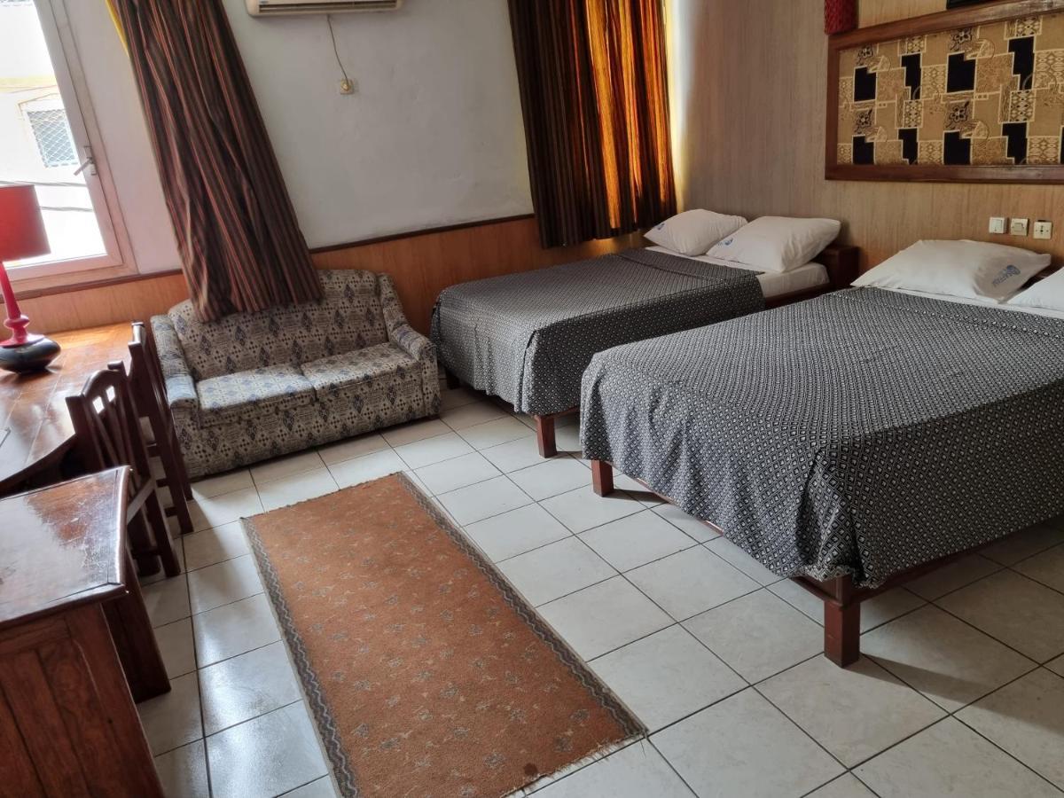 Hotel Saffana Douala Buitenkant foto